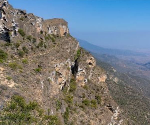 famous mountains in Salalah