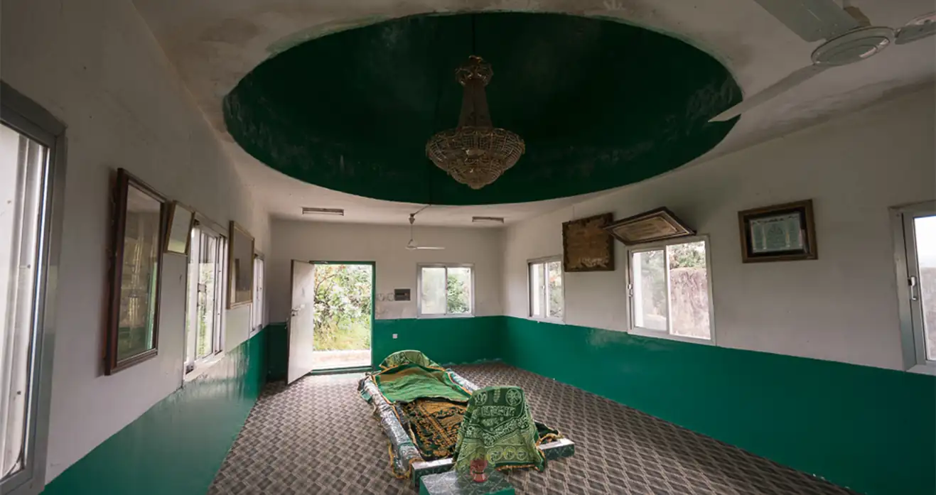 Discover the Sacred Serenity of Nabi Ayub Tomb in Salalah