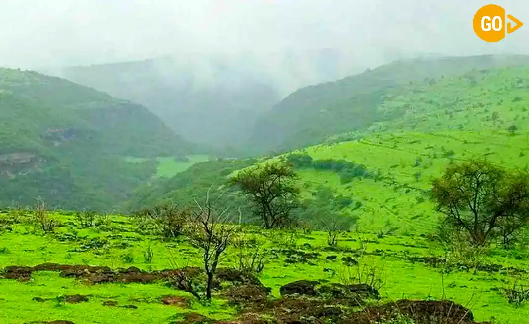 East Salalah Wadi Darbat Waterfall, Mountain Safari Tour in Oman1