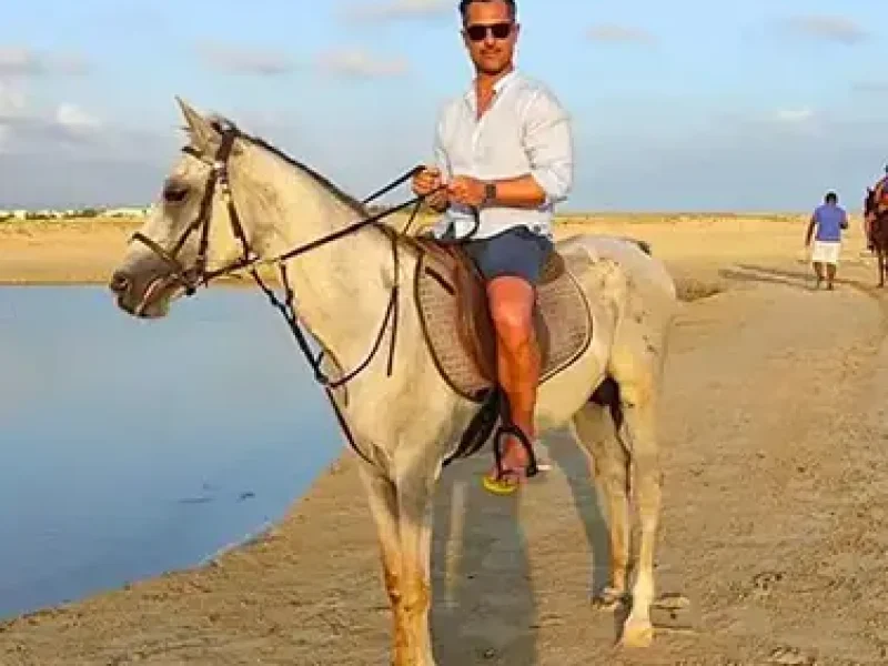 Horse-Riding-Salalah-Beach.webp