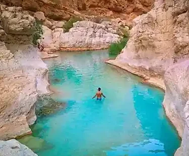 Wadi-Shahab-Bimmah-Sinkhole